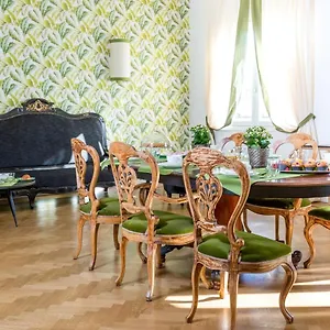 Bed & Breakfast Flor In, Florens